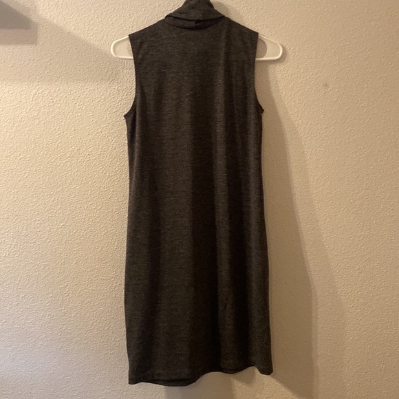 Old Navy shimmery turtleneck tank dress size XS petite - Picture 3 of 3